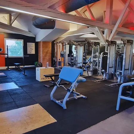 Sporting House Готель Тулуза