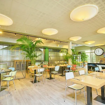 Sporting House Готель Тулуза